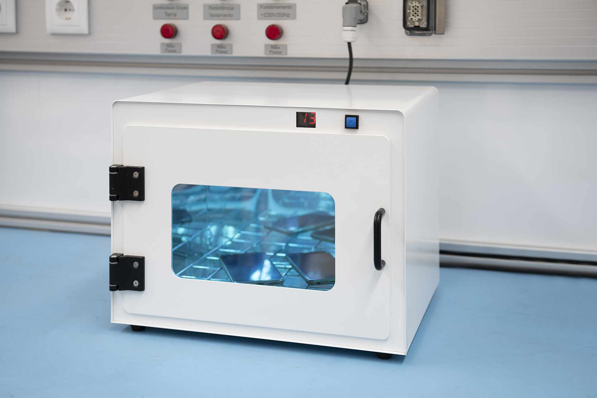 UV-C STERILIZER BOX